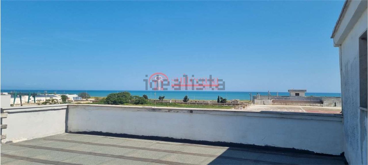 intera palazzina in vendita a Trani
