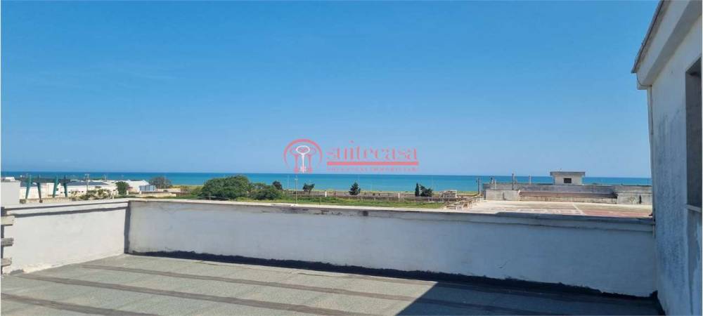 intera palazzina in vendita a Trani