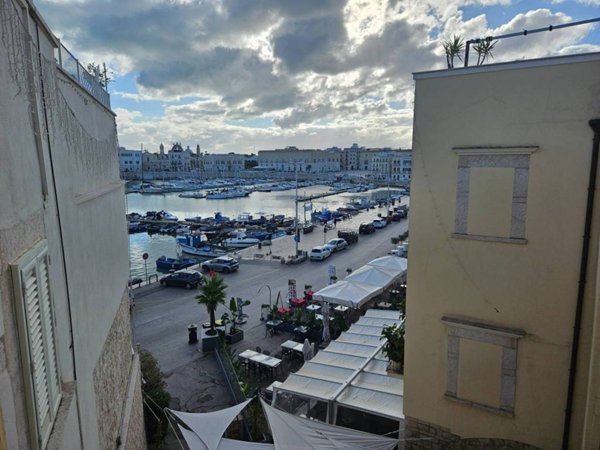 appartamento in vendita a Trani in zona Borgo Medievale