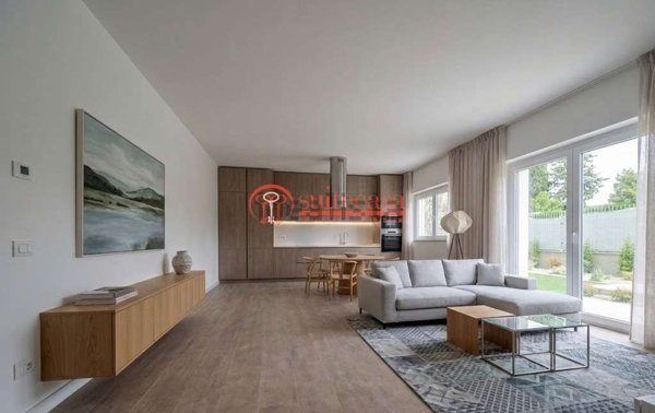 casa indipendente in vendita a Trani