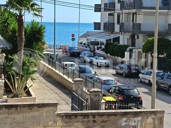 appartamento in vendita a Trani in zona Borgo Ottocentesco