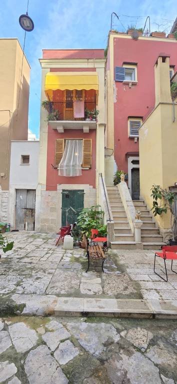 appartamento in vendita a Trani in zona Borgo Ottocentesco