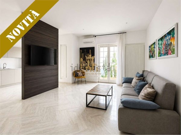 appartamento in vendita a Trani in zona Borgo Ottocentesco