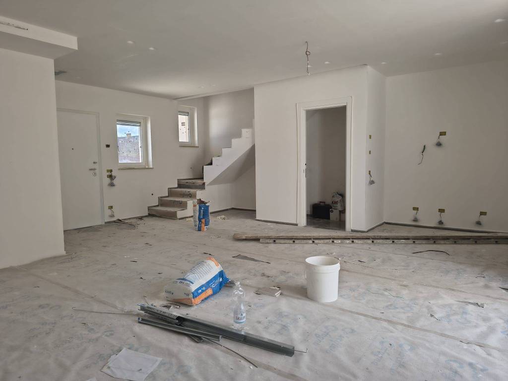 casa indipendente in vendita a Trani in zona Villa Dragonetti