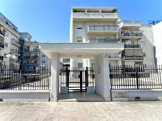 appartamento in vendita a Trani
