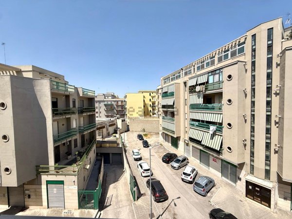 appartamento in vendita a Trani in zona Borgo Ottocentesco