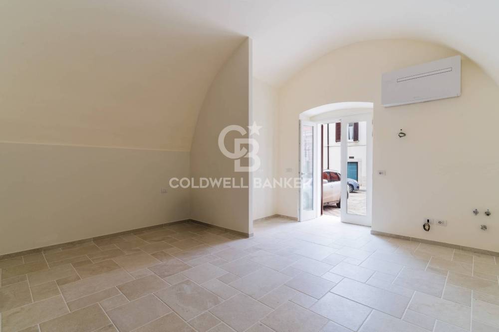 appartamento in vendita a Trani in zona Borgo Medievale