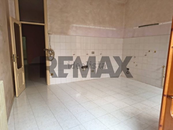 appartamento in vendita a Trani in zona Borgo Medievale