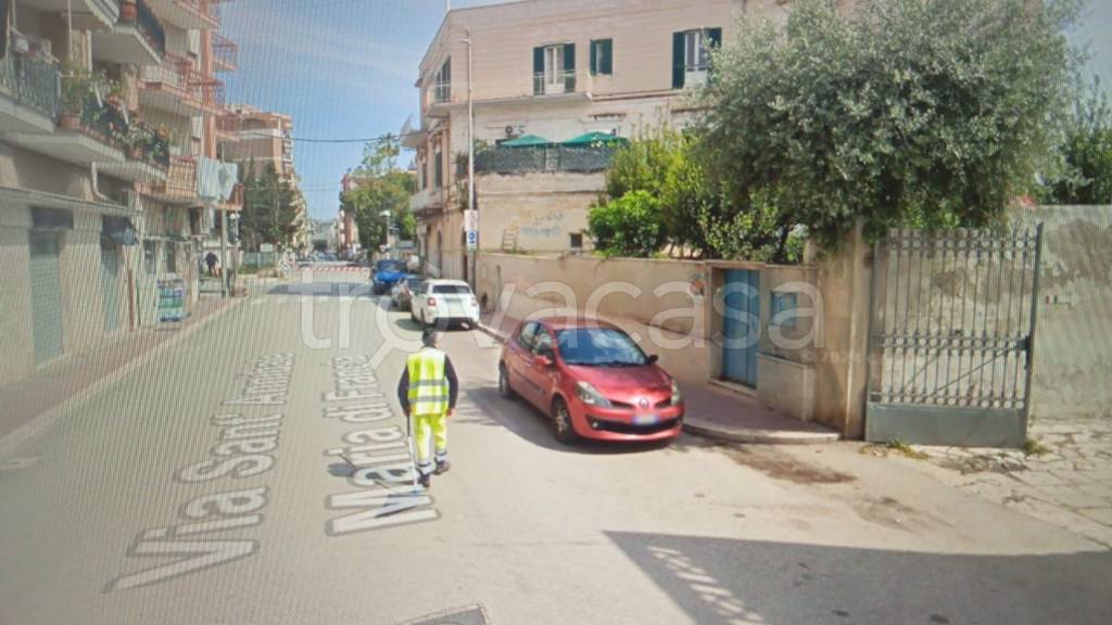 appartamento in vendita a Trani in zona Villa Dragonetti