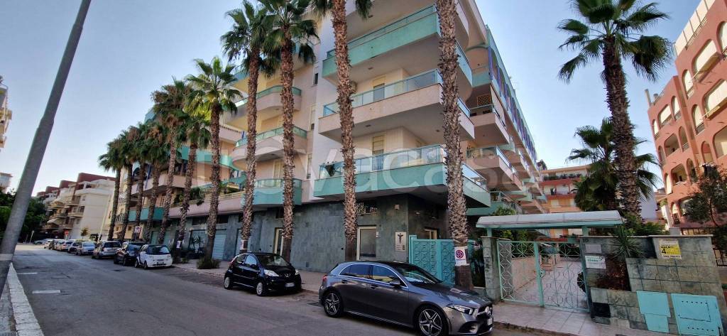 appartamento in vendita a Trani in zona Borgo Ottocentesco