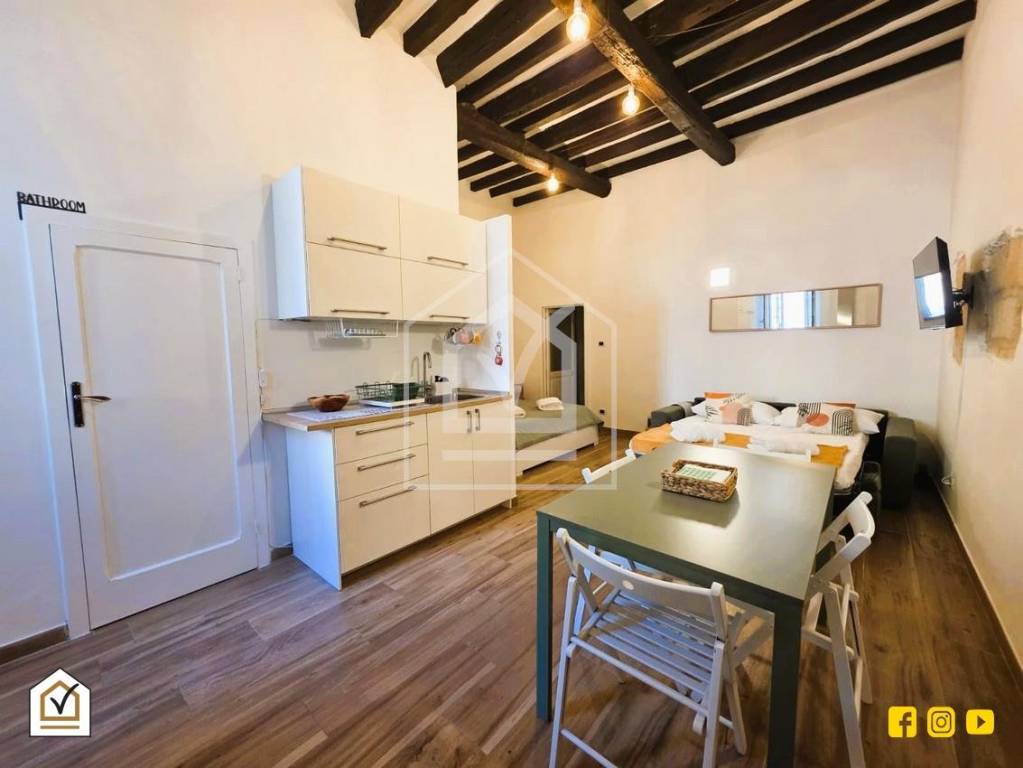 appartamento in vendita a Trani in zona Borgo Medievale