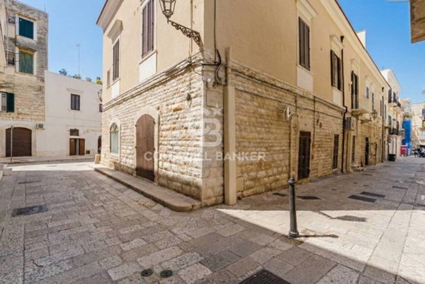 appartamento in vendita a Trani in zona Borgo Medievale
