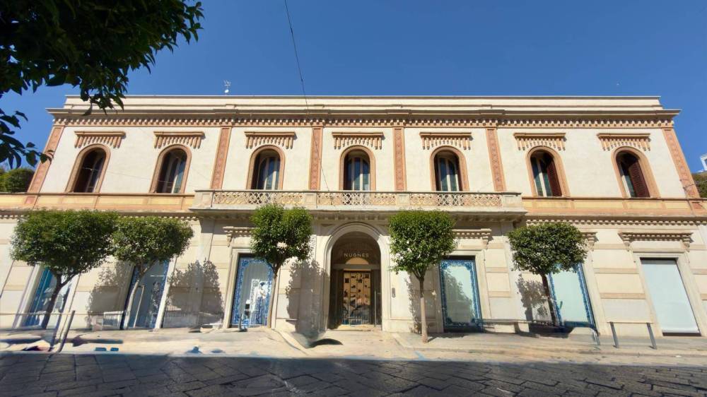 casa indipendente in vendita a Trani in zona Borgo Ottocentesco