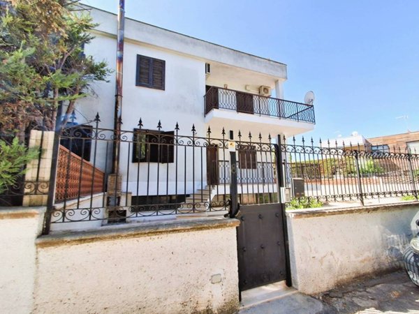 casa indipendente in vendita a Trani