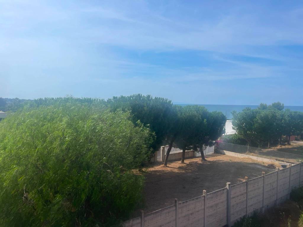 casa indipendente in vendita a Trani