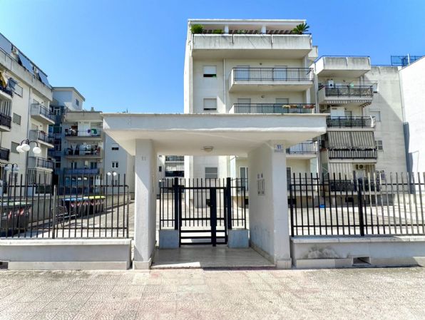 appartamento in vendita a Trani