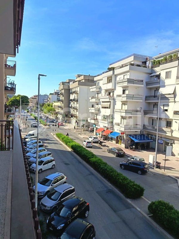 appartamento in vendita a Trani in zona Borgo Ottocentesco