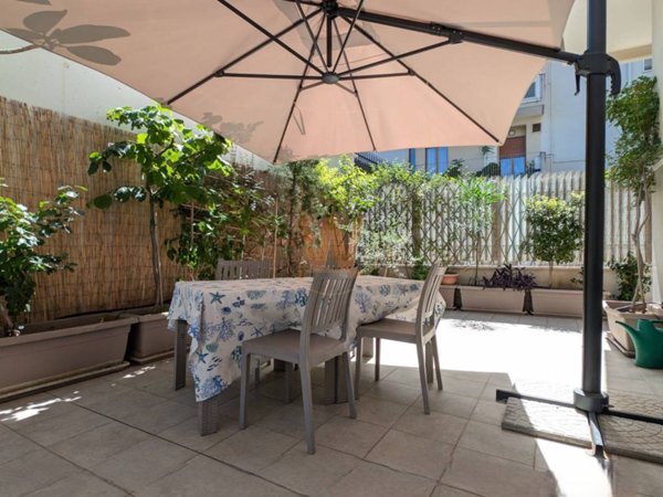 appartamento in vendita a Trani in zona Borgo Ottocentesco
