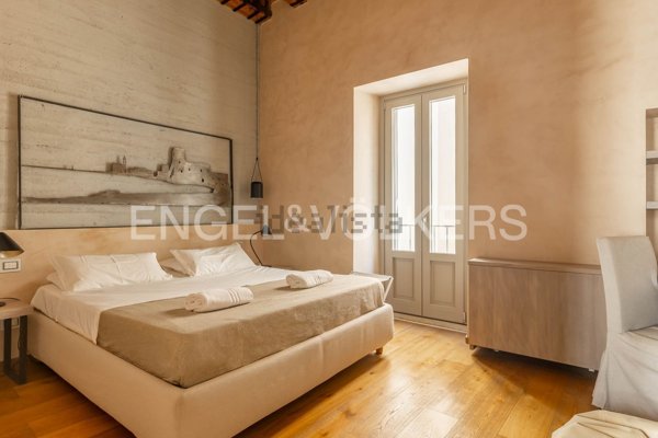 casa indipendente in vendita a Trani in zona Borgo Medievale