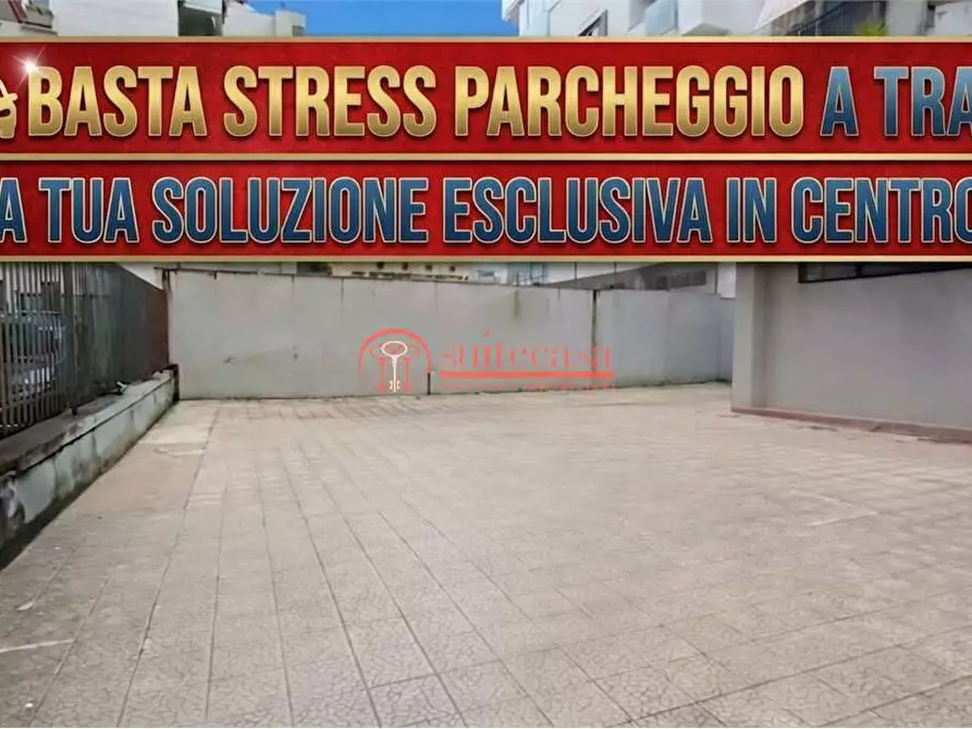 box auto in vendita a Trani in zona Borgo Ottocentesco