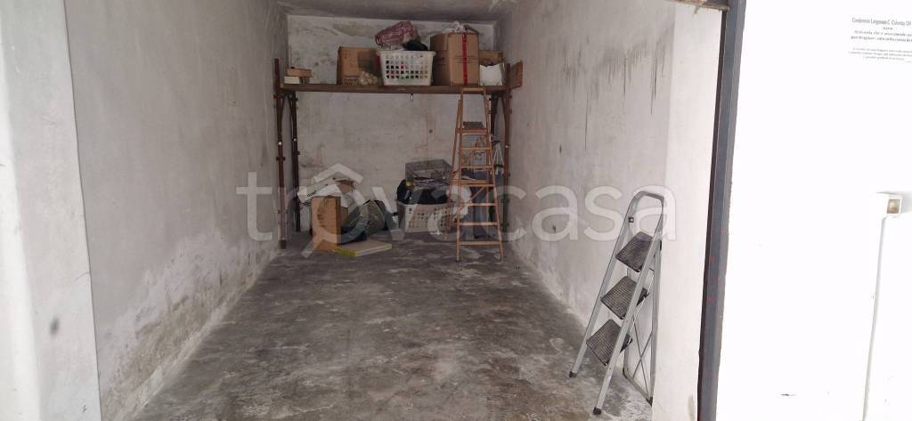 box auto in vendita a Trani in zona Borgo Ottocentesco