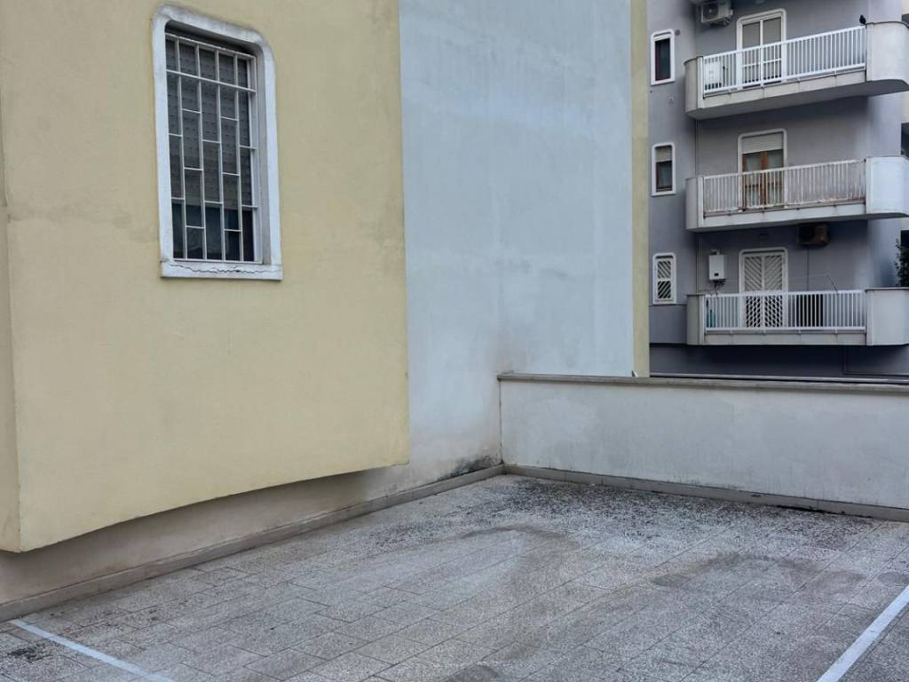 box auto in vendita a Trani