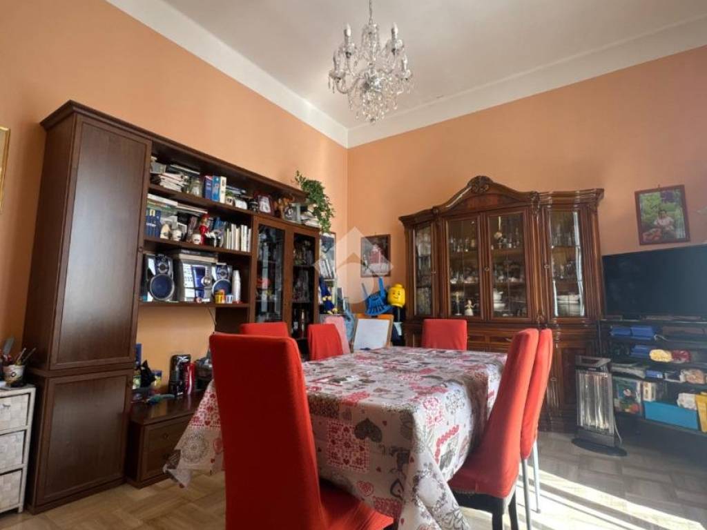 appartamento in vendita a Trani in zona Borgo Ottocentesco