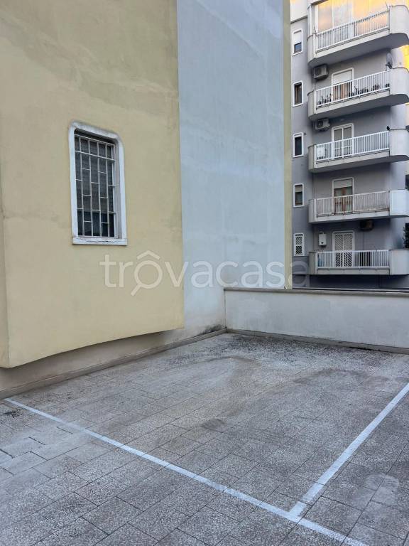 box auto in vendita a Trani