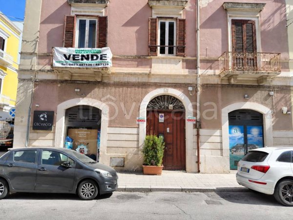 casa indipendente in vendita a Trani in zona Borgo Ottocentesco