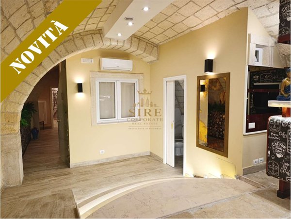 appartamento in vendita a Trani in zona Borgo Medievale