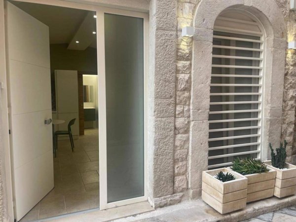appartamento in vendita a Trani in zona Borgo Medievale