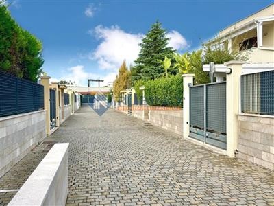 casa indipendente in vendita a Trani