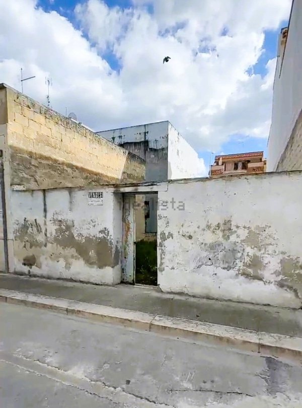 terreno edificabile in vendita a Trinitapoli