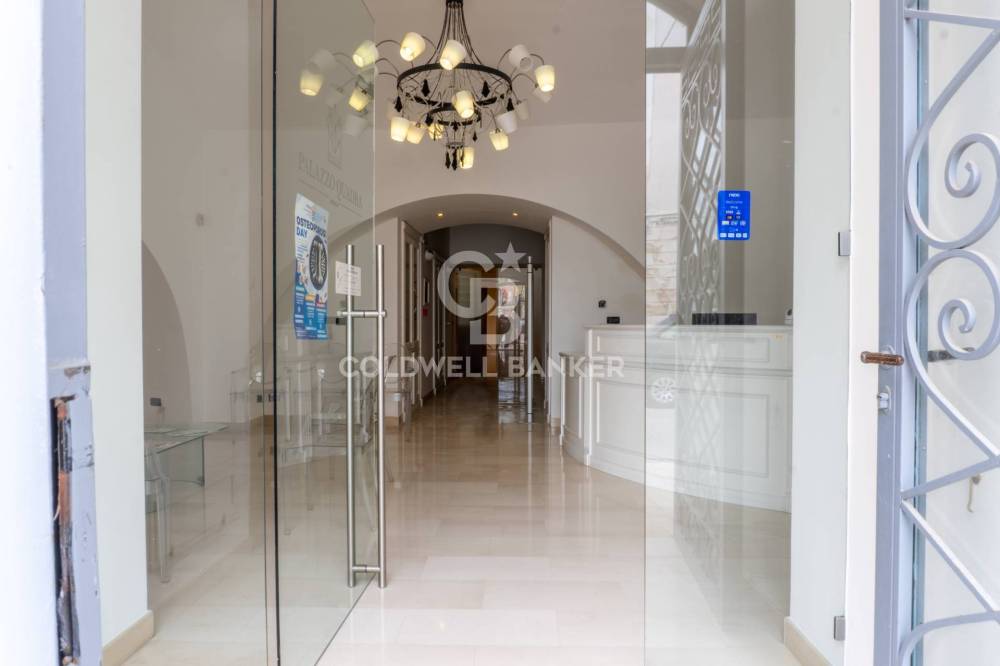 locale commerciale in vendita a Trinitapoli