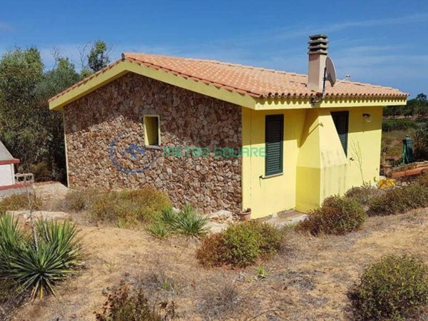 casa indipendente in vendita ad Arbus