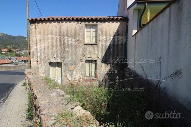 casa indipendente in vendita ad Arbus
