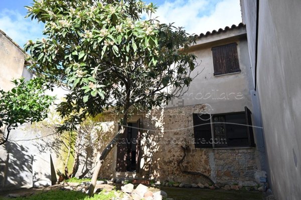 casa indipendente in vendita ad Arbus