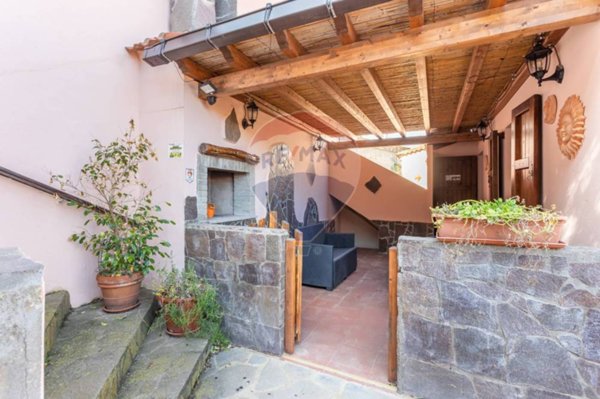 casa indipendente in vendita ad Arbus