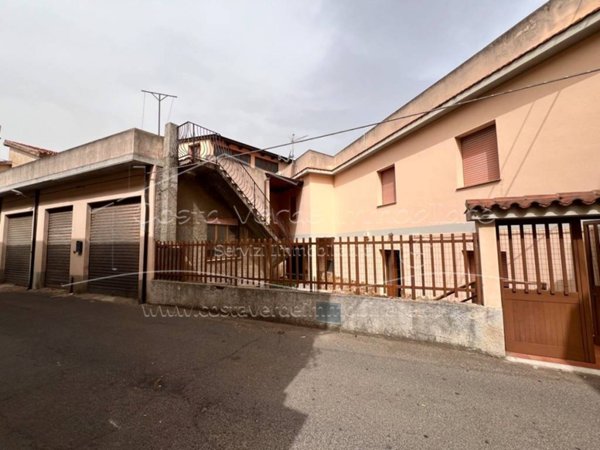 casa indipendente in vendita ad Arbus