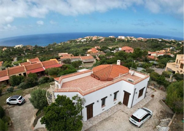 casa indipendente in vendita ad Arbus