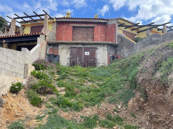 casa indipendente in vendita ad Arbus