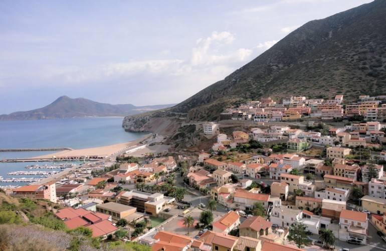 casa indipendente in vendita ad Arbus in zona Ingurtosu