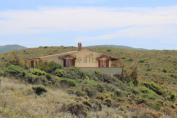 casa indipendente in vendita ad Arbus