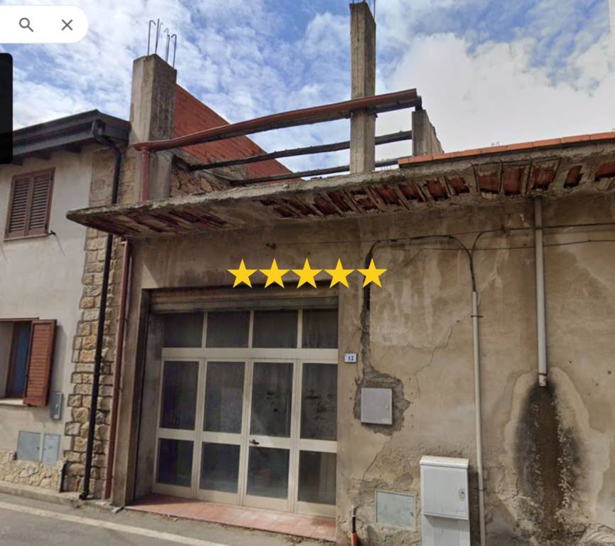 locale di sgombero in vendita ad Arbus