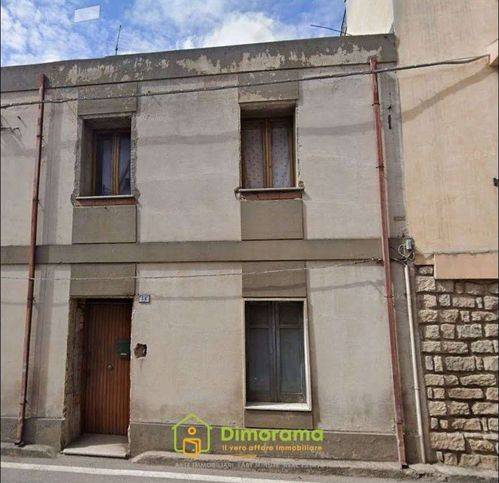 locale di sgombero in vendita ad Arbus