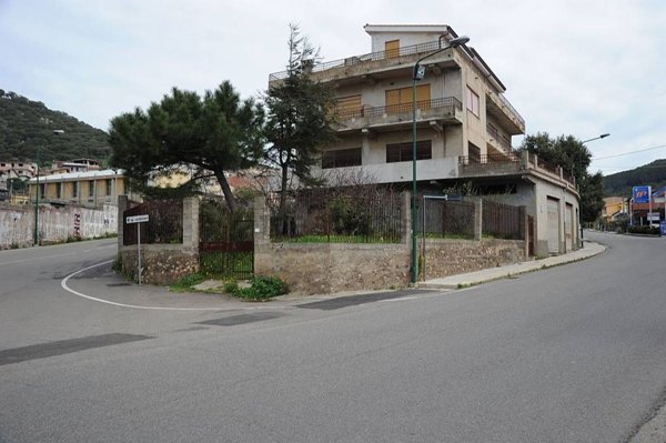 appartamento in vendita ad Arbus