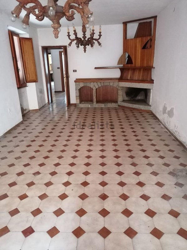 casa indipendente in vendita ad Arbus