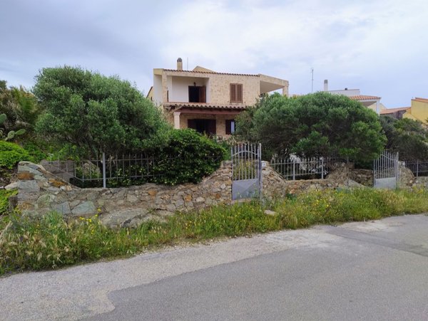 casa indipendente in vendita ad Arbus