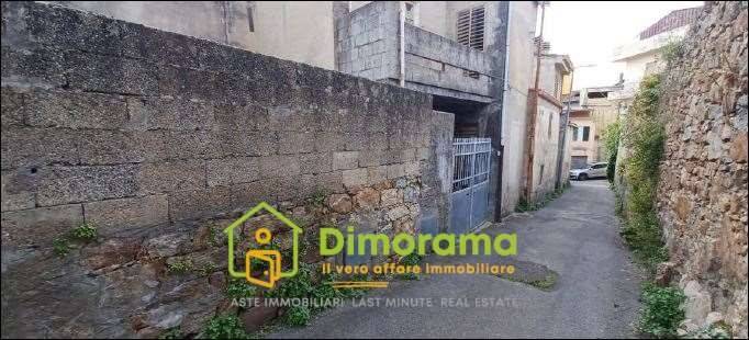 appartamento in vendita ad Arbus