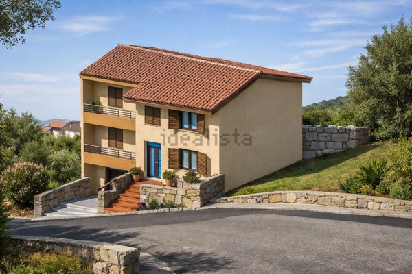 casa indipendente in vendita ad Arbus